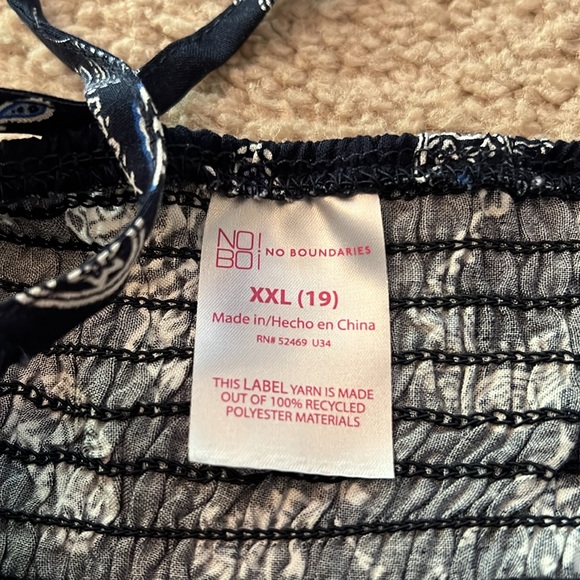 No Boundries women’s blouse size XXl blue and white - Picture 4 of 5